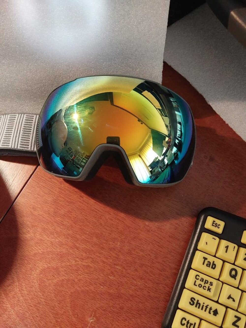 NEW ! Vibrant Blue and Gold Chrome Spherica Lens For Ski & Snowboard Goggles